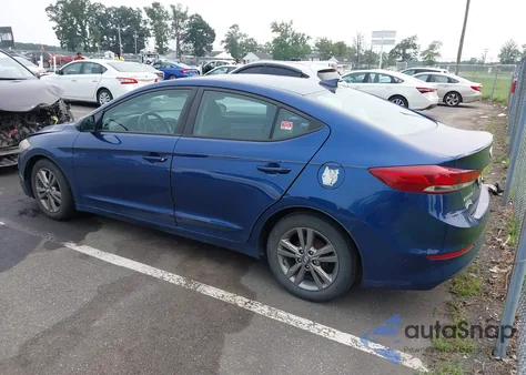 2017 Hyundai Elantra Se z USA, uszkodzony, nr VIN 5NPD84LF8HH064528